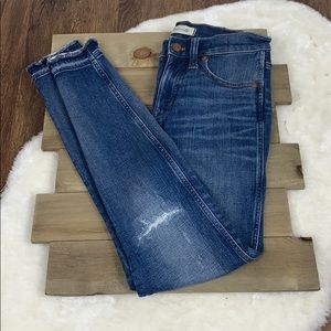 Madewell 9" High Rise Skinny Distressed Jeans